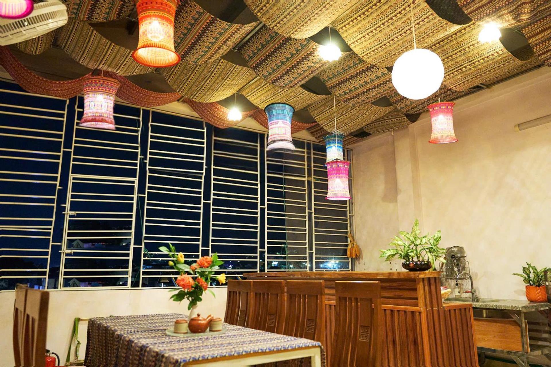 Sen'S Homestay - Motorbike Rental - Cao Bang City ภายนอก รูปภาพ